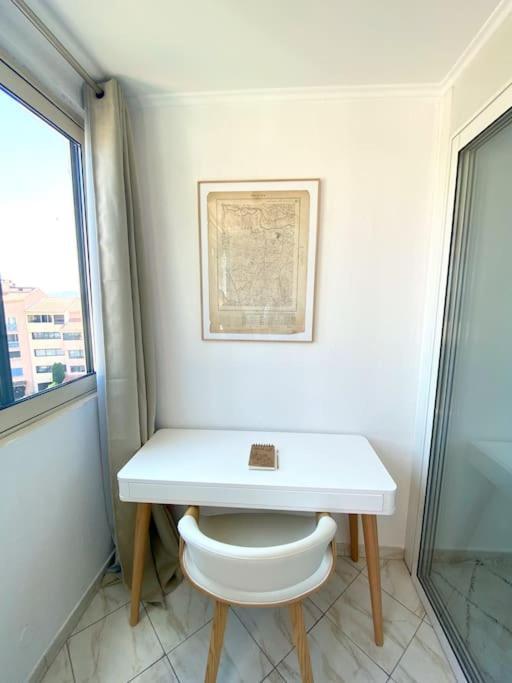 Appartement Spacieux 65M2, Avec Piscine Et Parking Fréjus 외부 사진